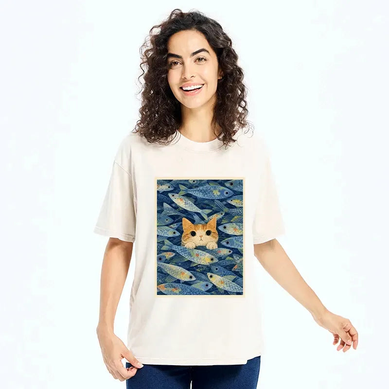 Kyoto-Lion Kitty Among Fish Washed T-Shirt