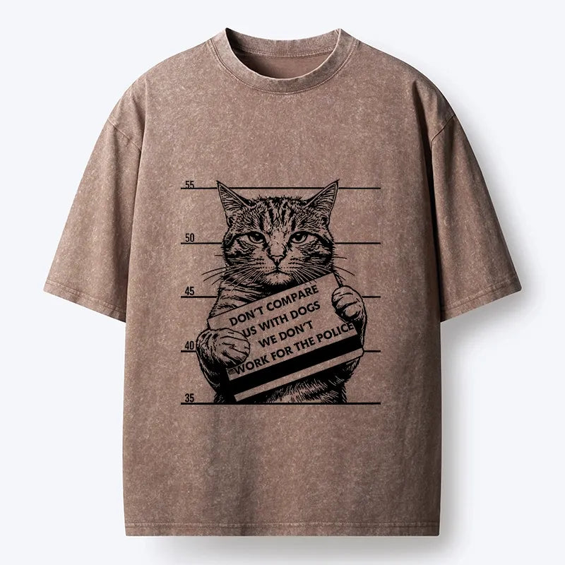 Kyoto-Lion Funny Cat Vs Dog Joke Washed T-Shirt