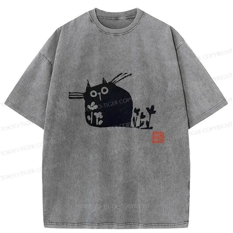Kyoto-Lion Cat On The Grass Japan Washed T-Shirt