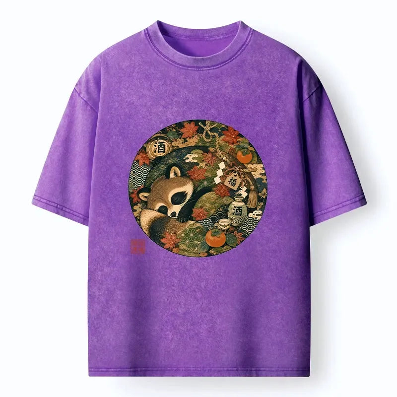 Kyoto-Lion Sleepy Raccoon Enjoys Autumn Sake Break Washed T-Shirt