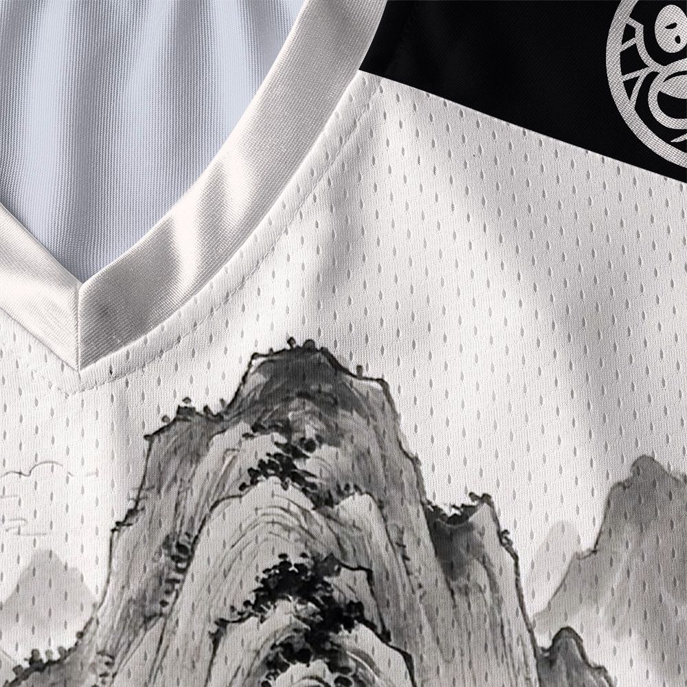 Kyoto-Lion Samurai Cat Mountains Paneled Long Sleeve Jersey