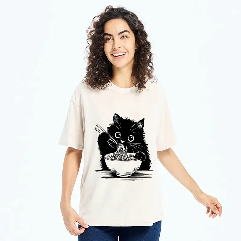 Kyoto-Lion Black Cat Eating Ramen Funny Line Art Washed T-Shirt