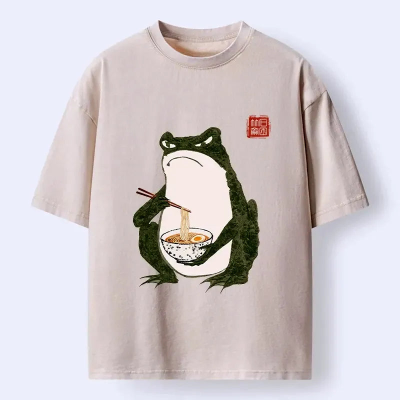 Kyoto-Lion Grumpy Frog Loves Ramen Washed T-Shirt