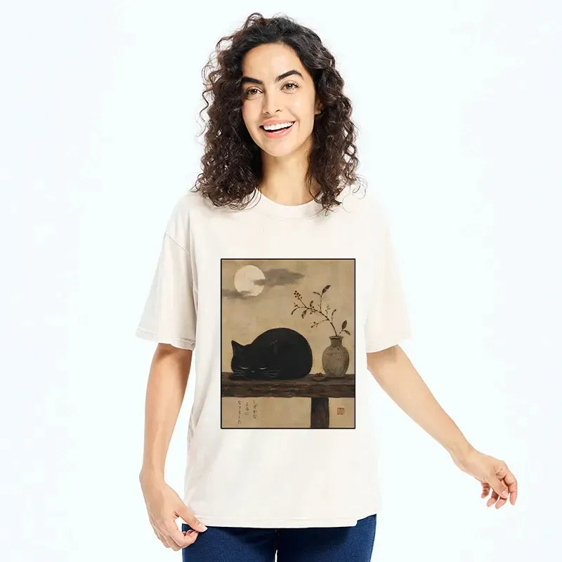 Vintage Japanese Cat T-Shirt for Summer Vacation