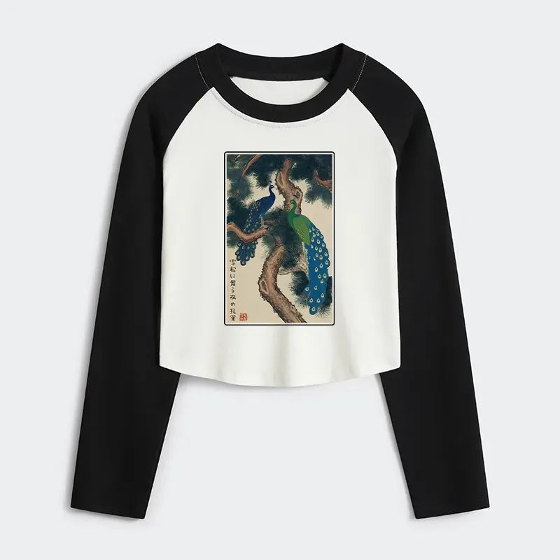 Kyoto-Lion Peacocks in Snowy Pines Women's Crop Raglan T-Shirt