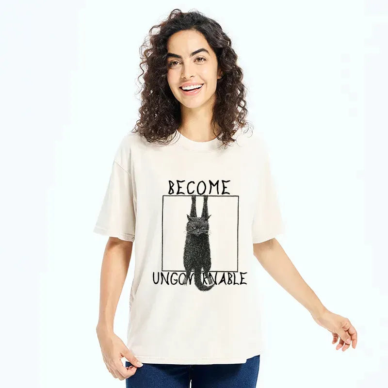 Japanese vintage black cat t-shirt
