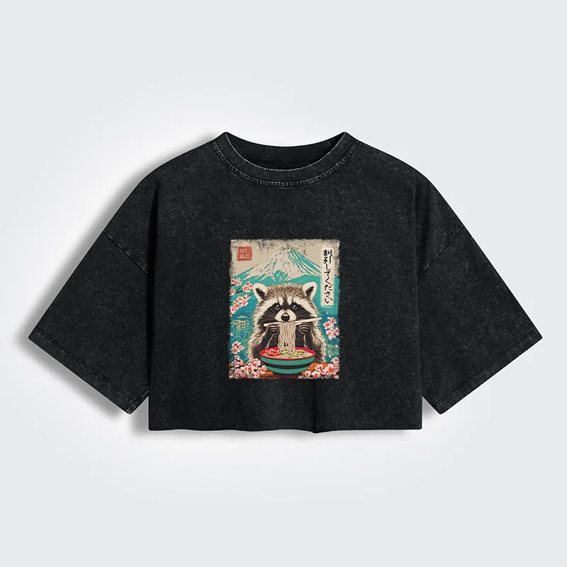 Kyoto-Lion Please Give Raccoon A Discount Women's Washed Crop T-Shirt