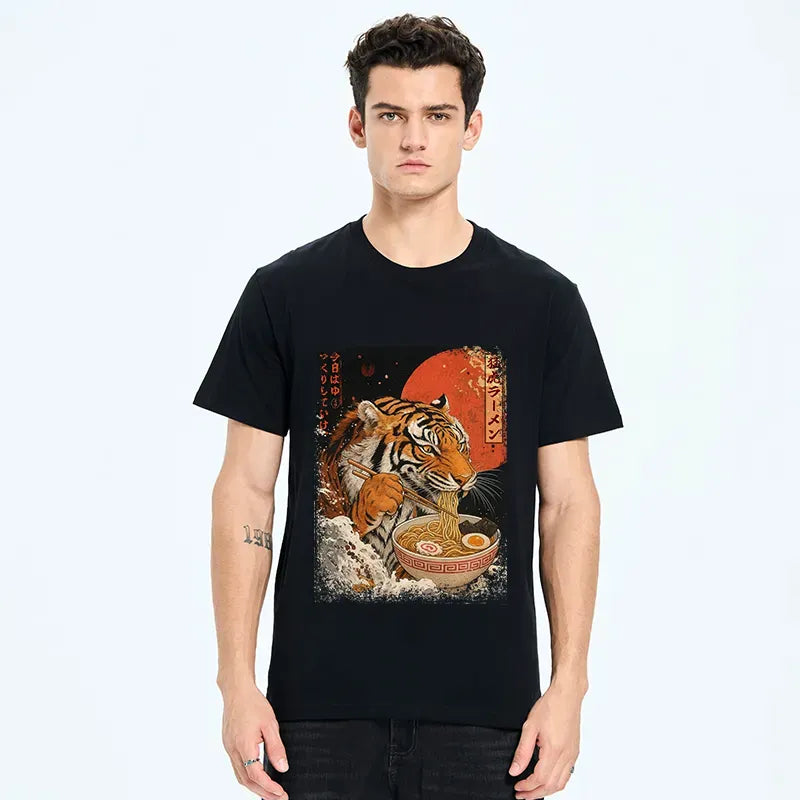 Kyoto-Lion Ukiyoe Japan Tiger Eating Ramen Classic T-Shirt