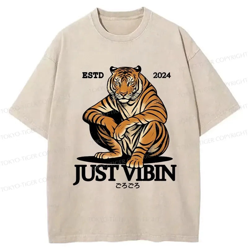 Kyoto-Lion Sitting Tiger Washed T-Shirt