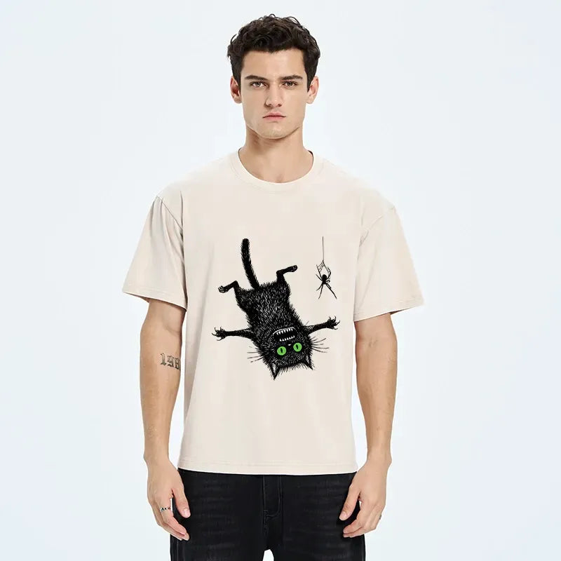 Kyoto-Lion Scared Cat Vs Spider Prank Washed T-Shirt