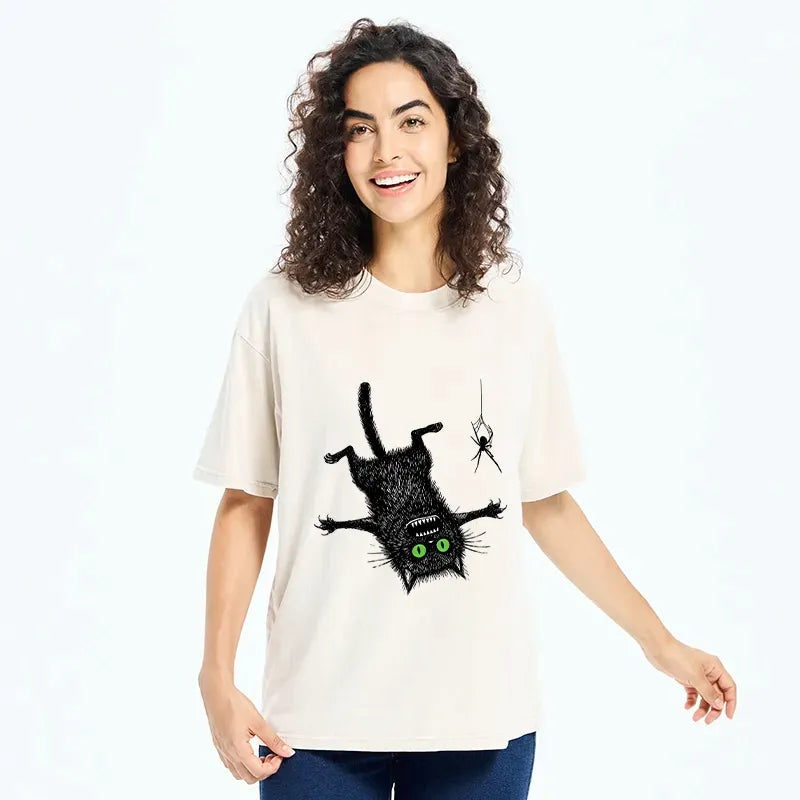 Japanese cat vs spider prank t-shirt