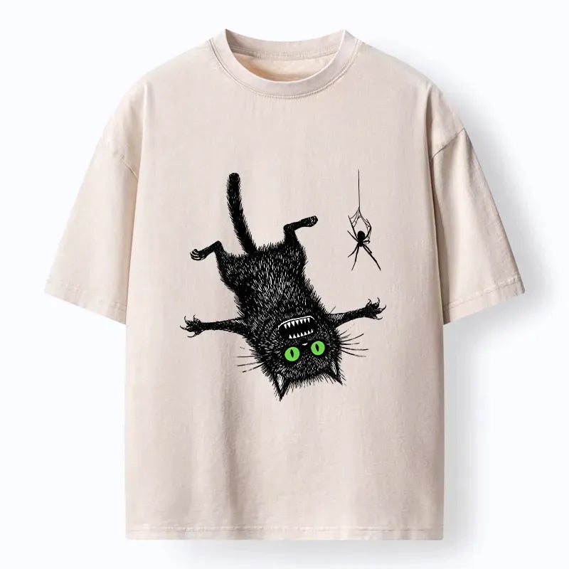 Kyoto-Lion Scared Cat Vs Spider Prank Washed T-Shirt