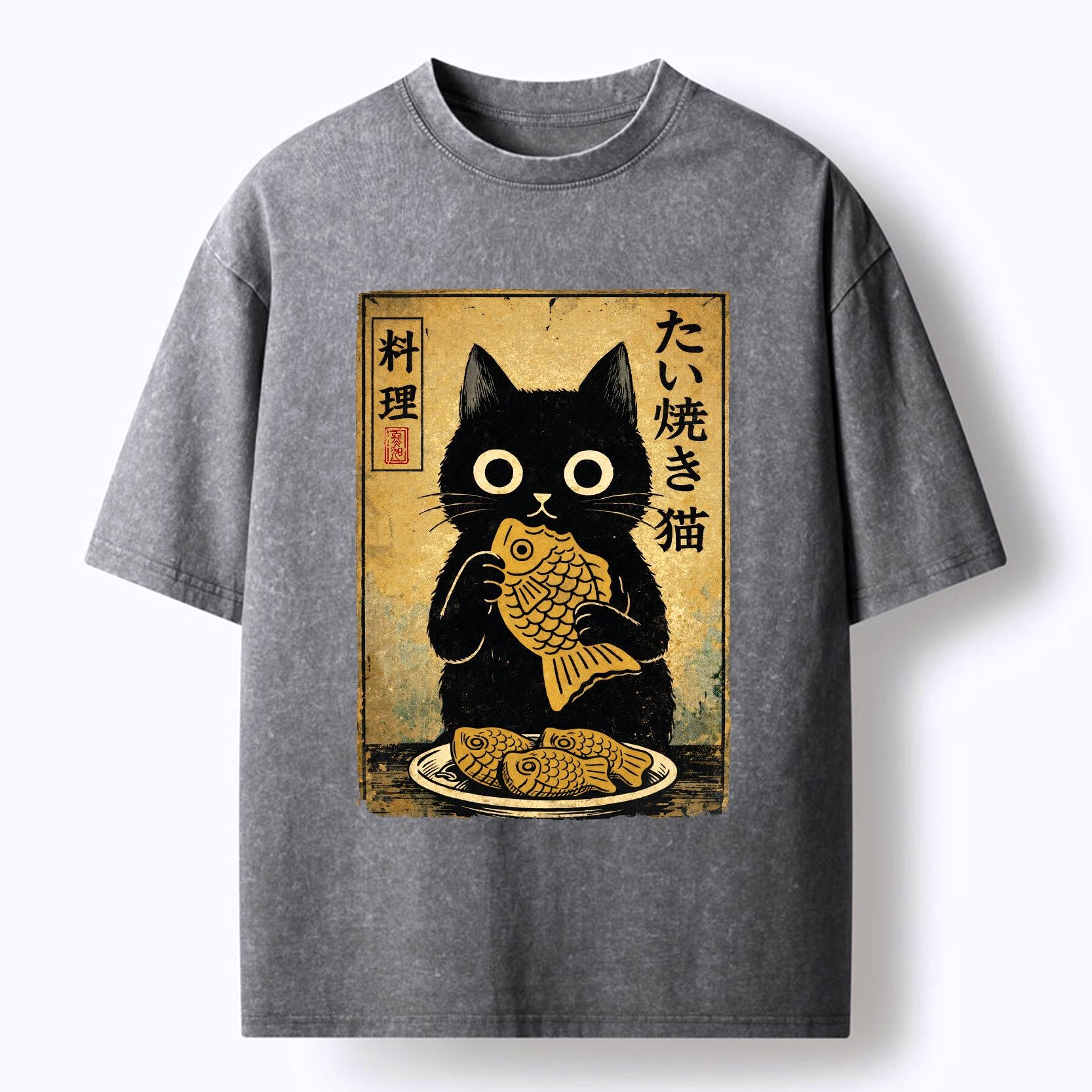 japanese washed t-shirt with cute cat