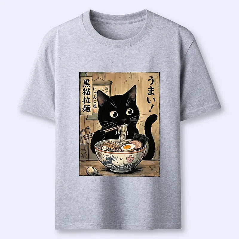 Kyoto-Lion Black Cat Eats Delicious Japanese Ramen Classic T-Shirt