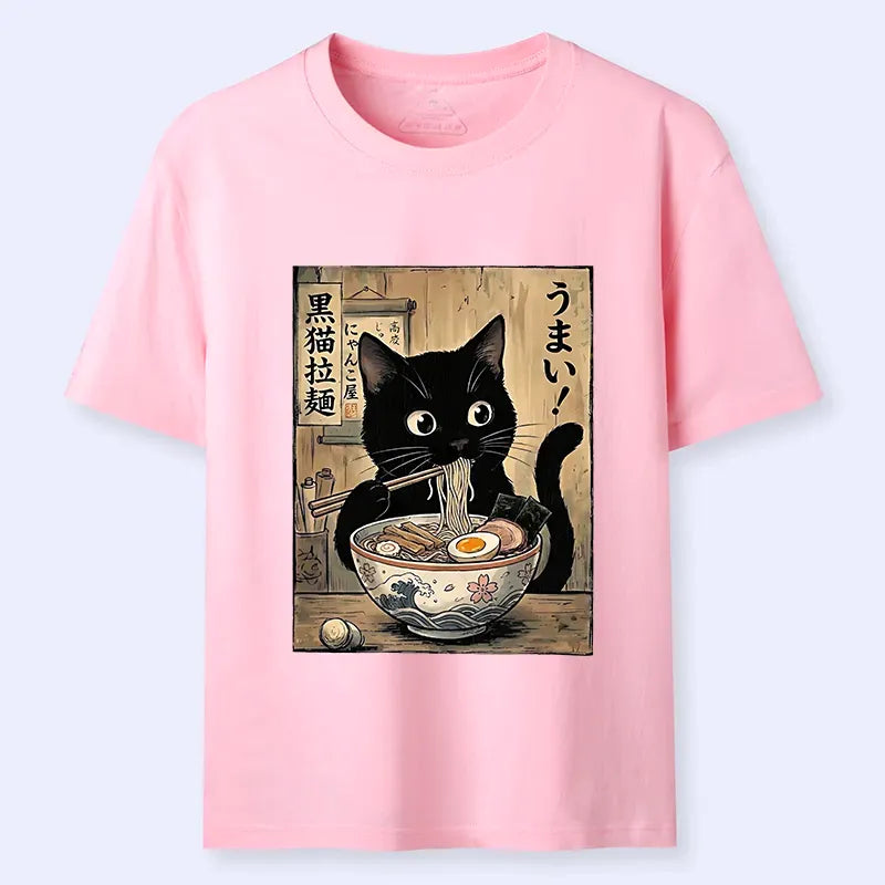 Kyoto-Lion Black Cat Eats Delicious Japanese Ramen Classic T-Shirt