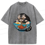 japanese cat eating ramen t-shirt