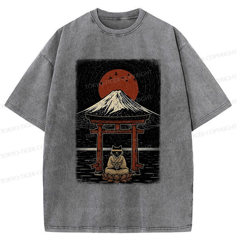 Trendy Japanese Samurai Cat T-Shirt