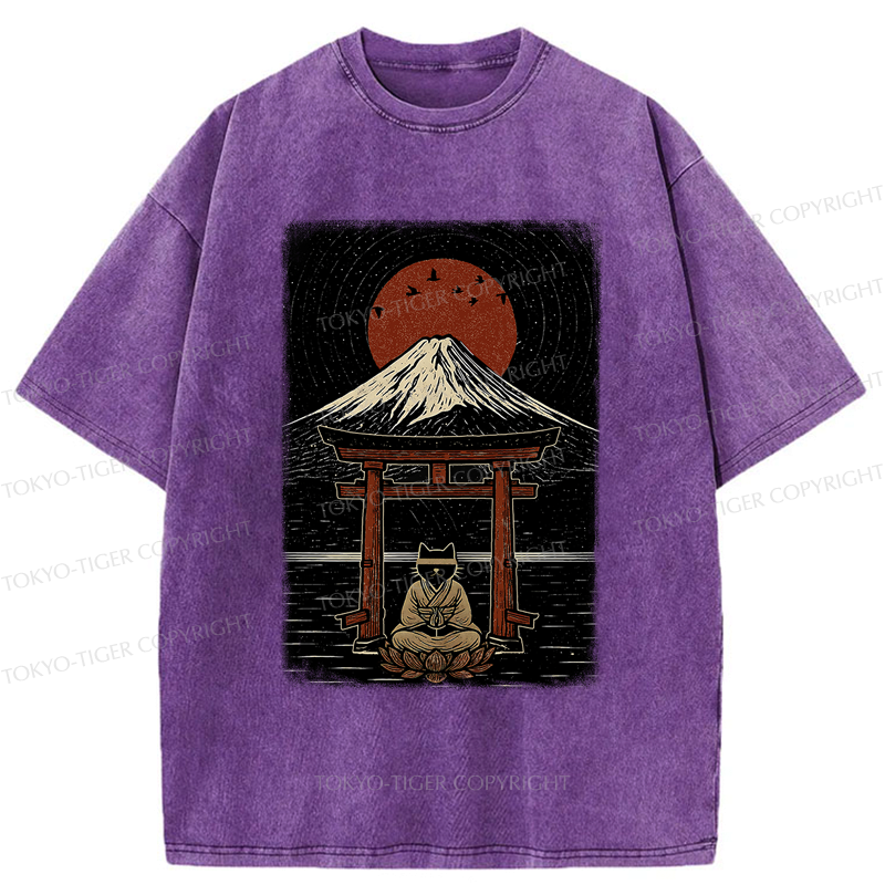 Trendy Japanese Samurai Cat T-Shirt