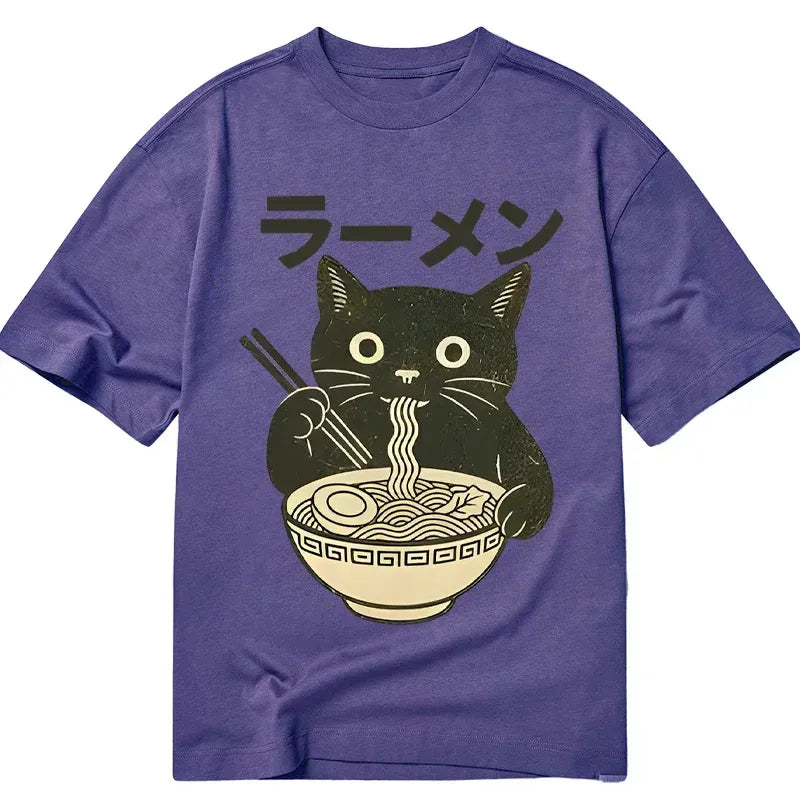 Kyoto-Lion Simple Black Cat Eating Ramen Classic T-Shirt