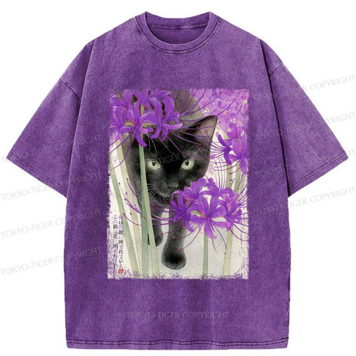 Kyoto-Lion A Cat Among The Flowers Washed T-Shirt