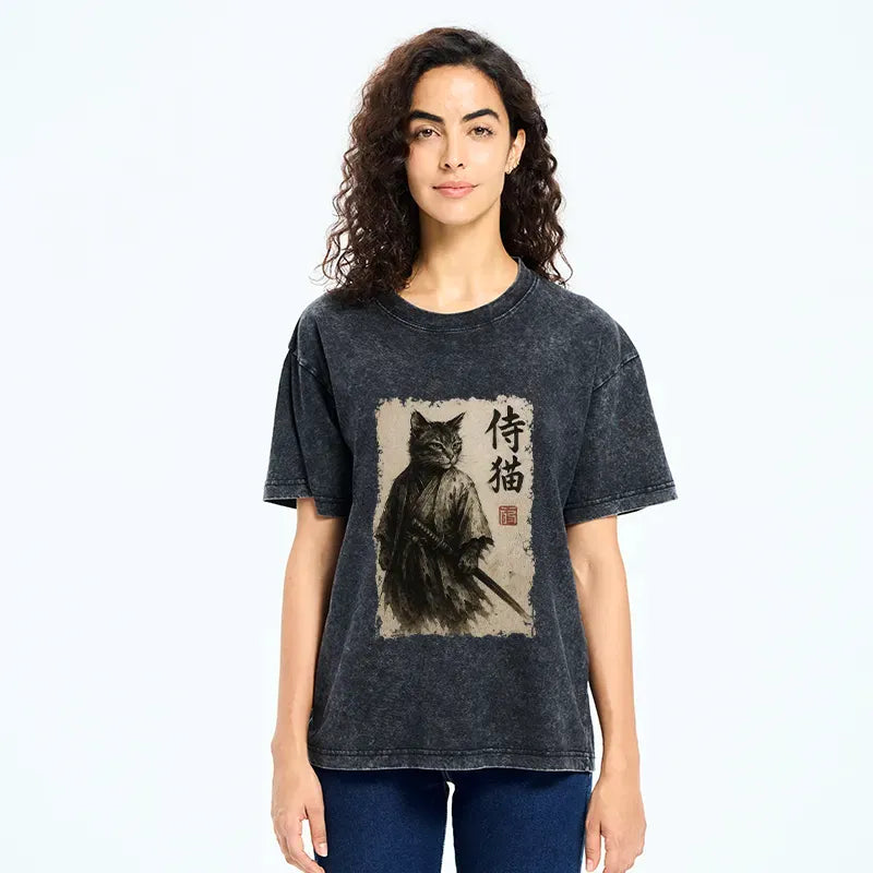 Washed Vintage Cat Tee for Daily Wear