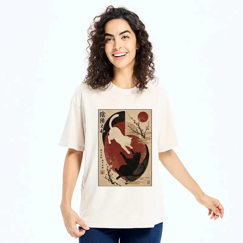 Unisex Japanese Cat Tee Best Seller