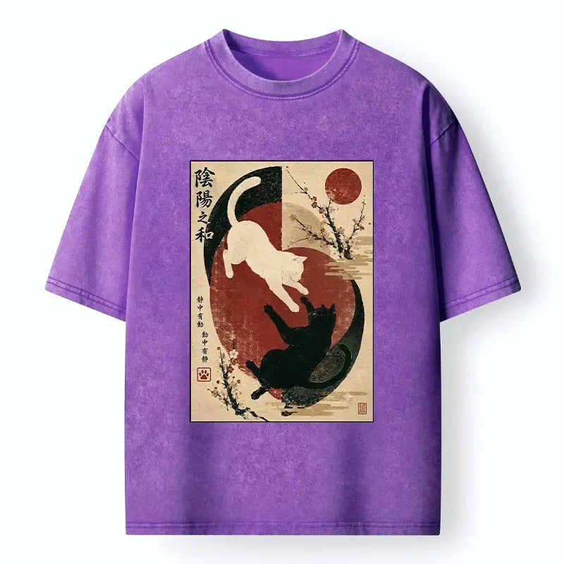 Japanese Retro Two Cats Graphic T-Shirt