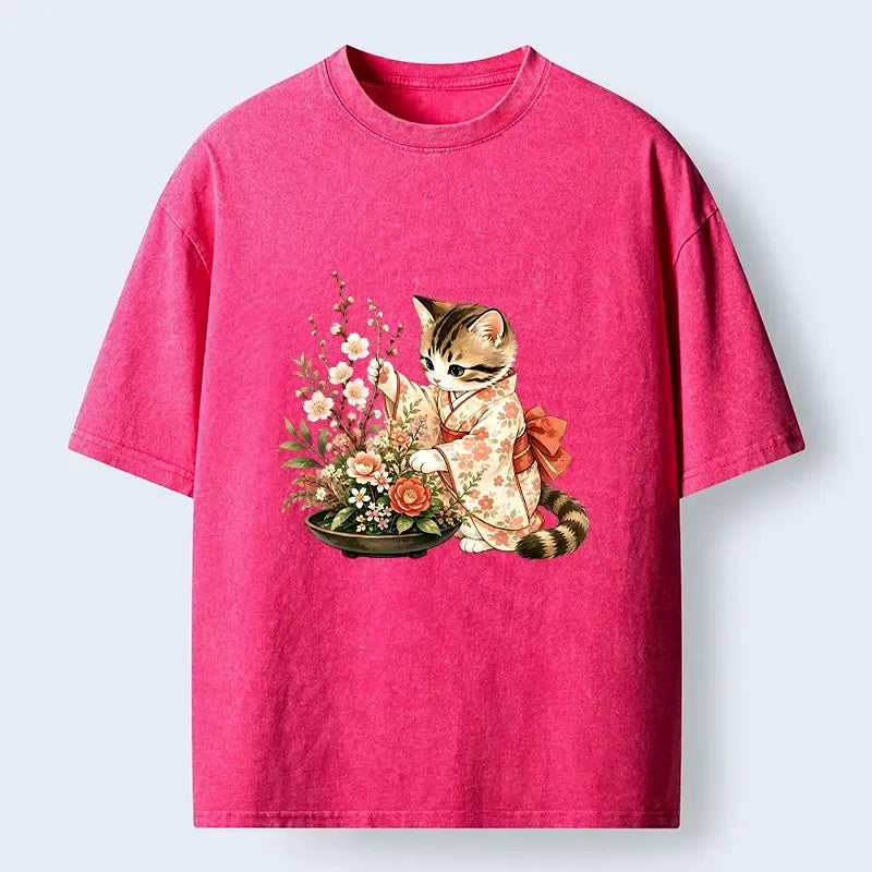 Kyoto-Lion Cute Kimono Cat Flower Artist Washed T-Shirt