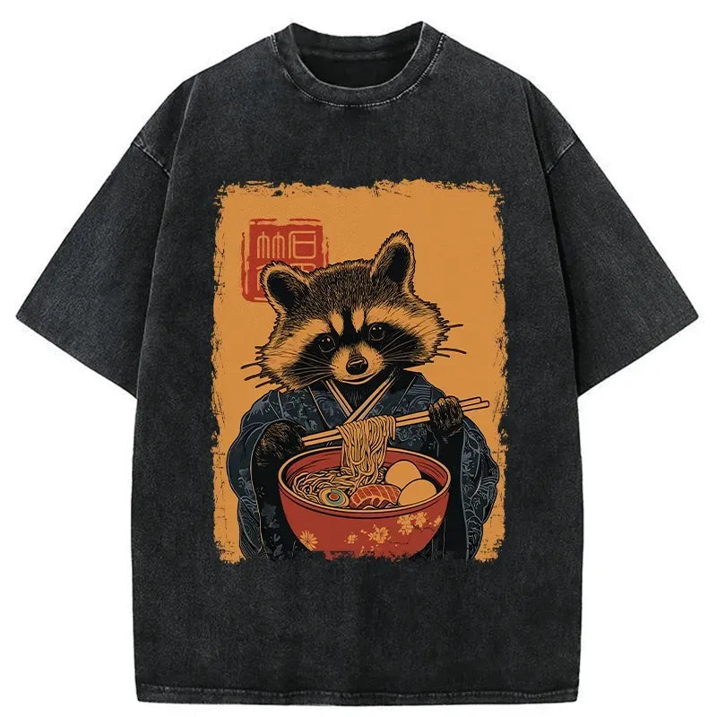 Japanese raccoon ramen washed t-shirt