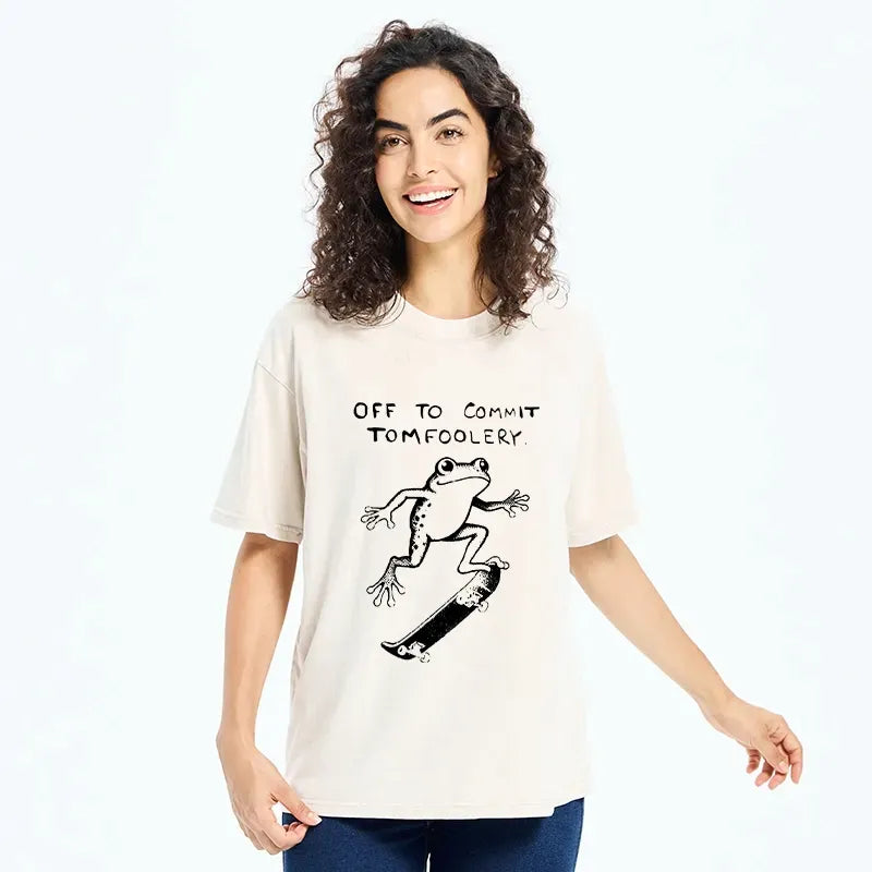 Playful Frog Skateboarding Washed T-Shirt