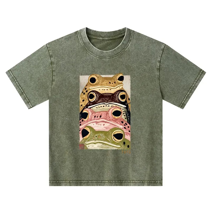 Japanese Frog Art Kids T-Shirt Gift Idea