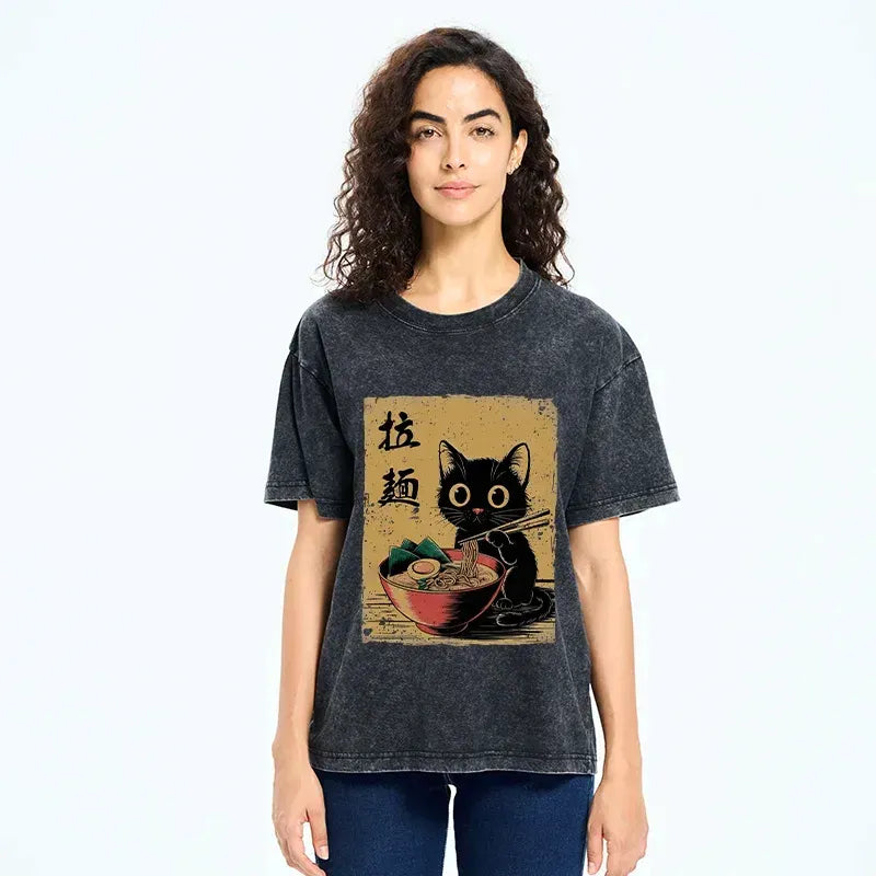 Kyoto-Lion Retro Black Cat Eating Ramen Washed T-Shirt