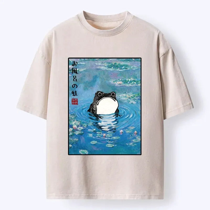 Japanese Style Frog in Bath T-Shirt for Streetwear