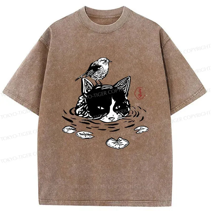 Kyoto-Lion Cat Taking A Bath Washed T-Shirt
