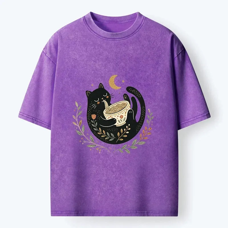 Kyoto-Lion Soft Cute Black Cat Eat Noodle At Moon Washed T-Shirt