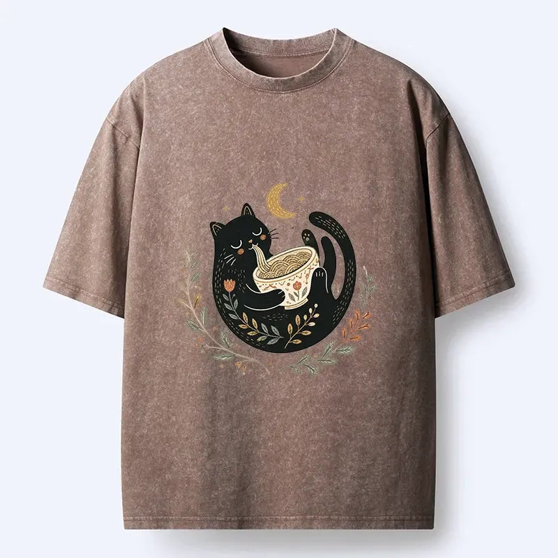Kyoto-Lion Soft Cute Black Cat Eat Noodle At Moon Washed T-Shirt
