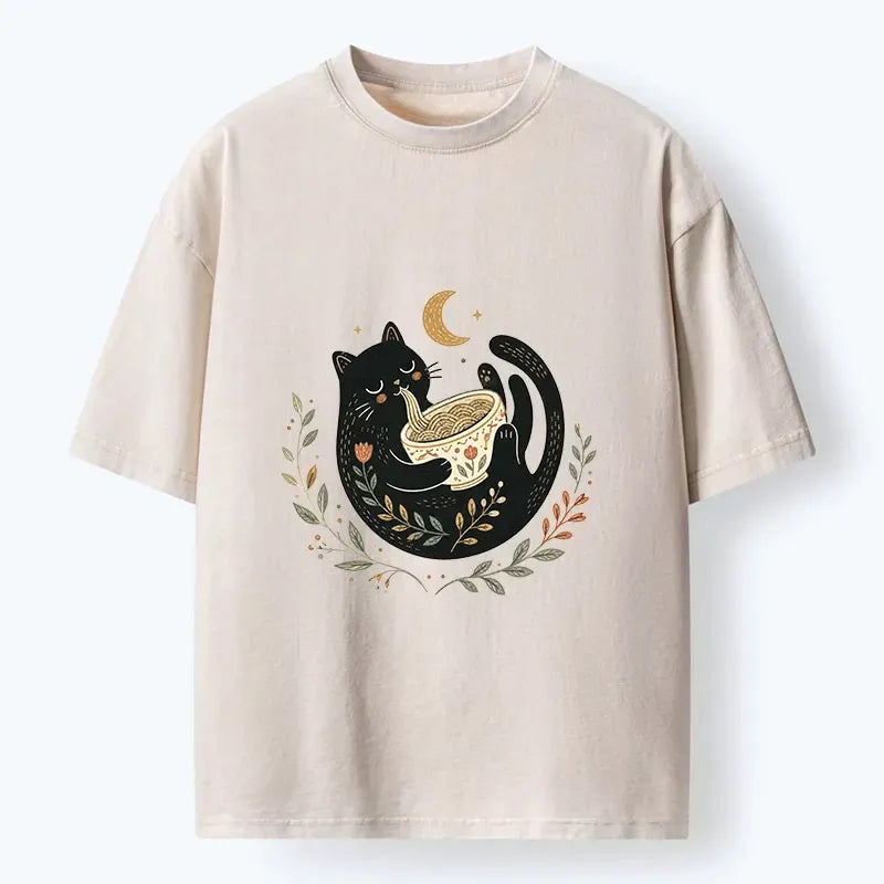 Kyoto-Lion Soft Cute Black Cat Eat Noodle At Moon Washed T-Shirt