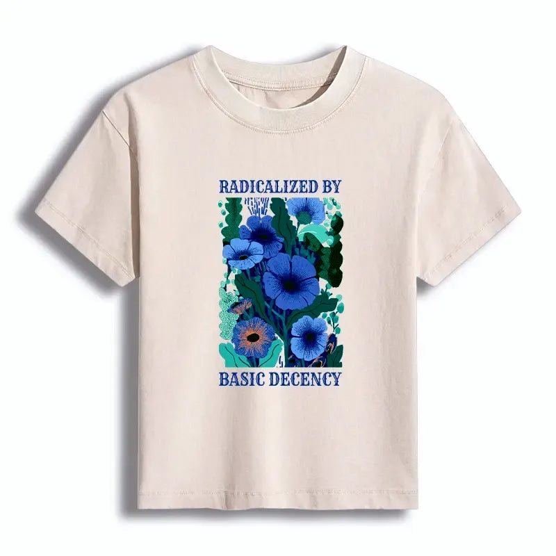 Comfortable Japanese streetwear t-shirt for her