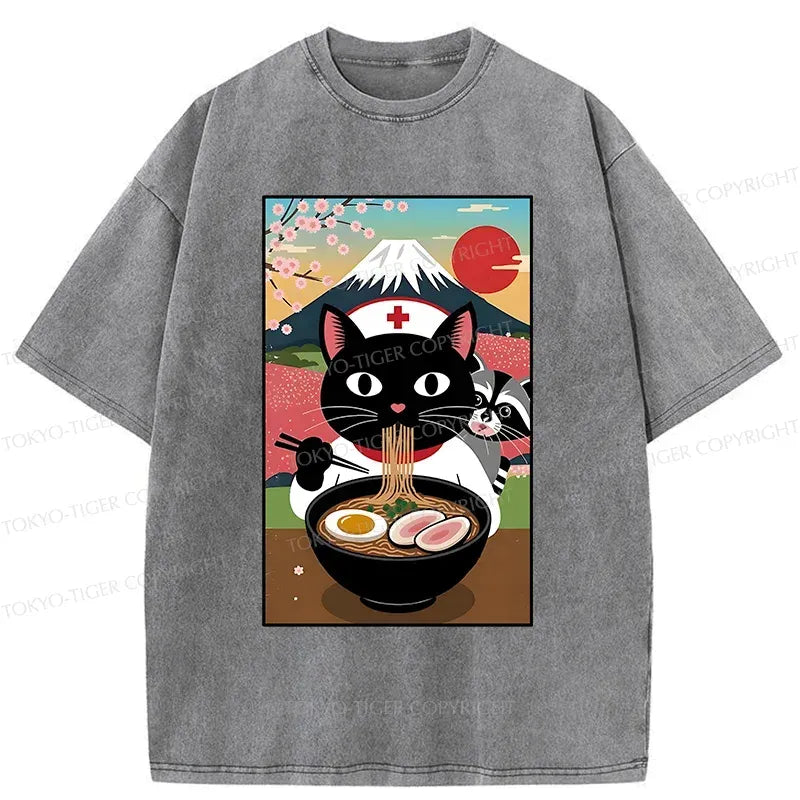 Japanese Cat Eating Ramen T-Shirt